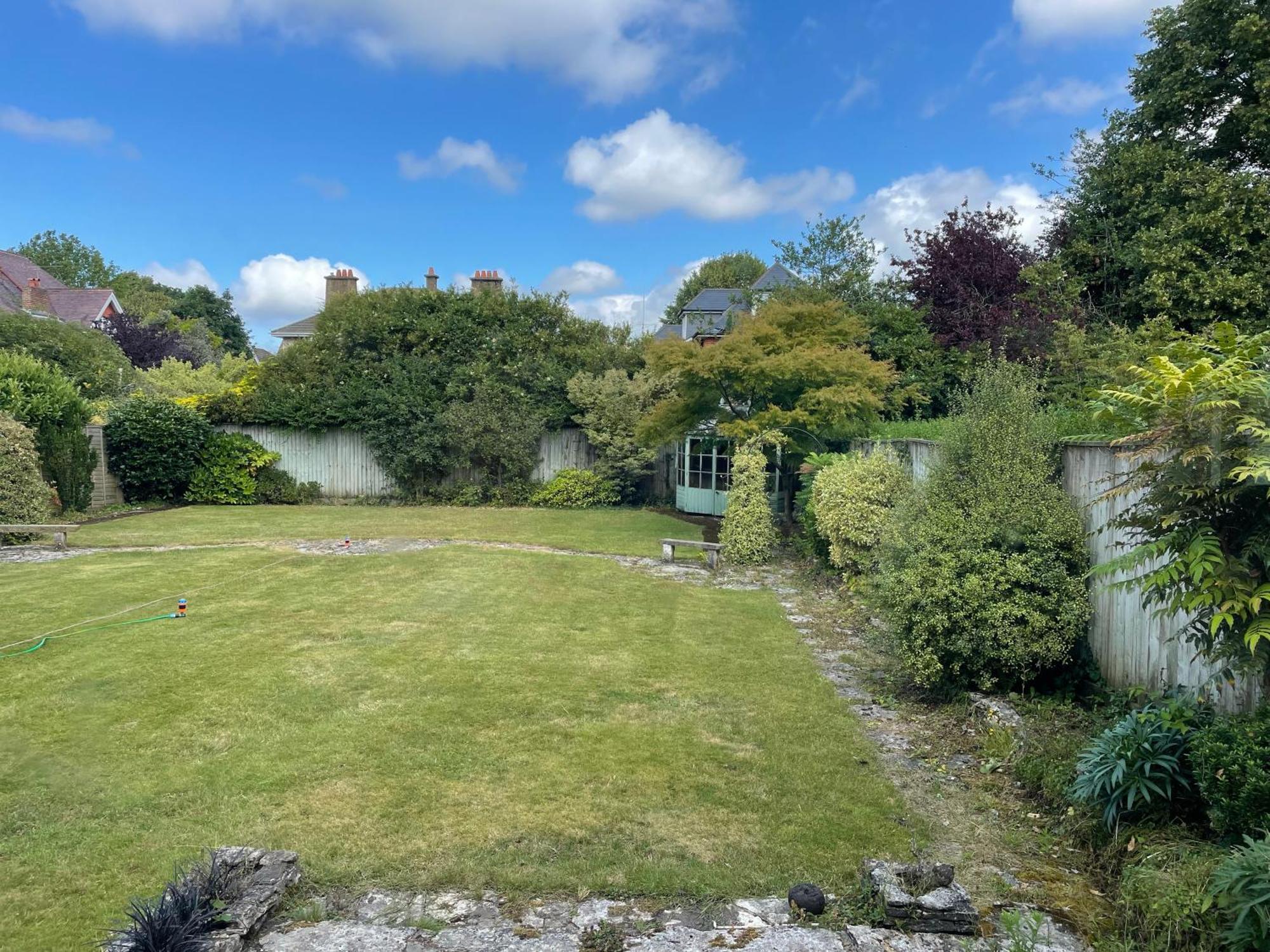 Charming Bournemouth House With Beautiful Spacious Gardens, 5 Min Drive To Beaches, Free Parking For 2-3 Cars Eksteriør billede